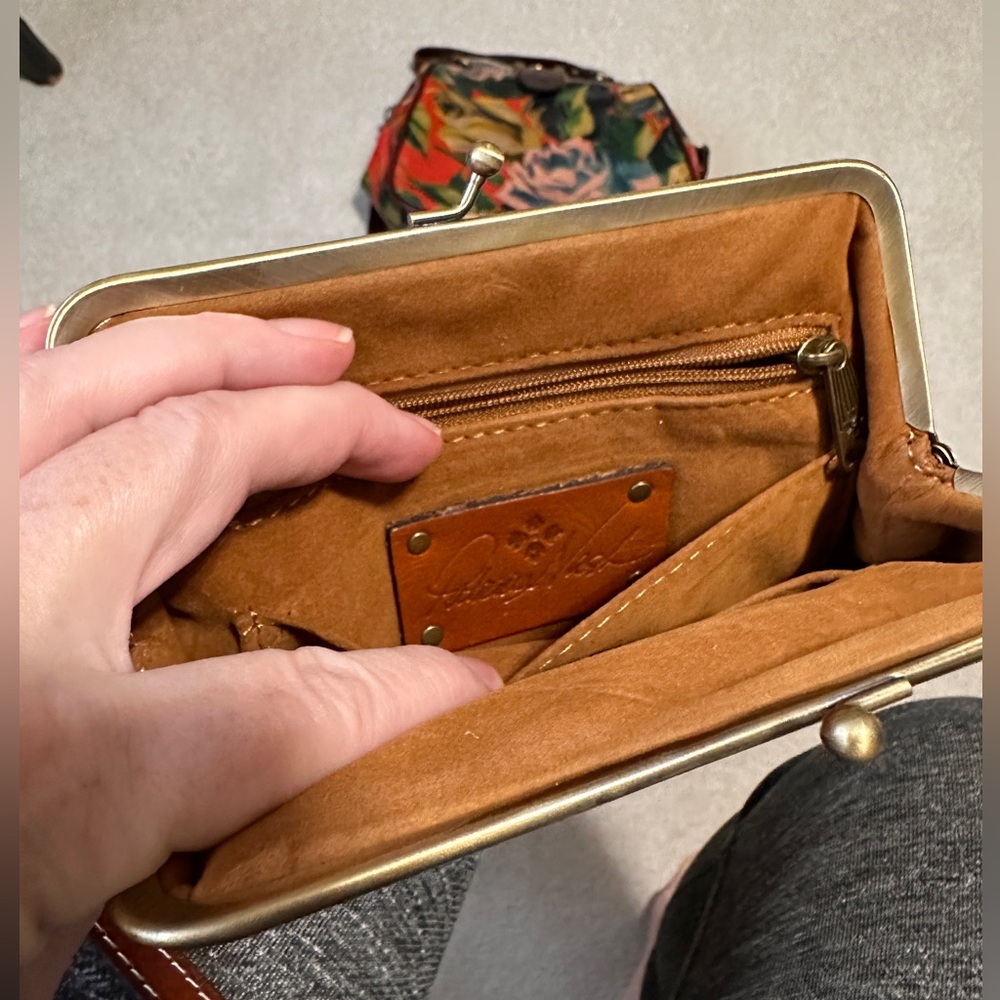 Patricia Nash leather satchel with large pocketbook/change purse - Picture 9 of 11